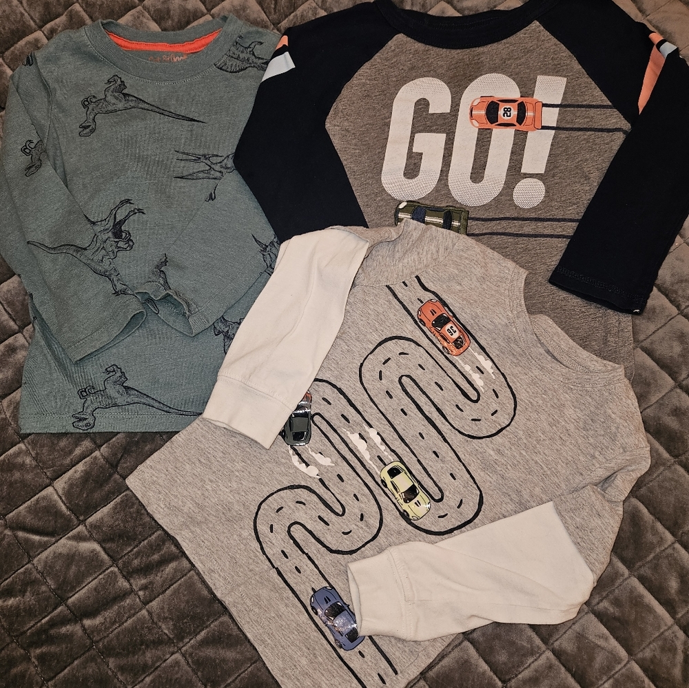 TODDLER BOY BUNDLE TSHIRT SIZE 3T